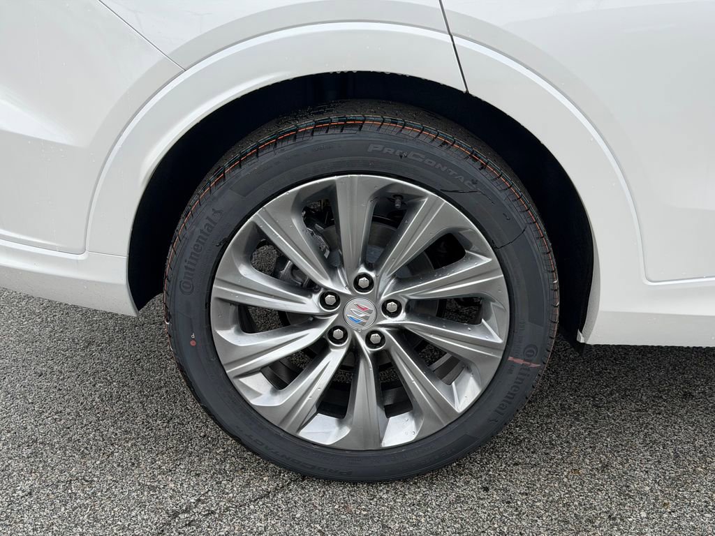 New 2026 Buick Envista Avenir FWD image 13