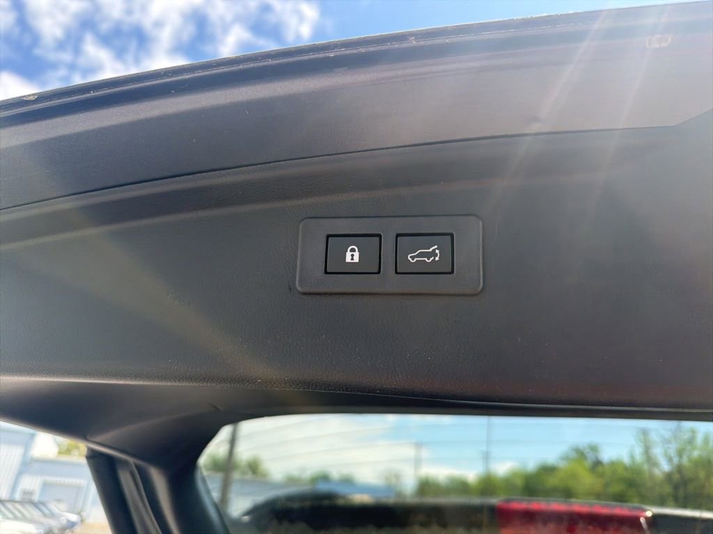 Used 2024 Subaru Outback Touring XT image 11