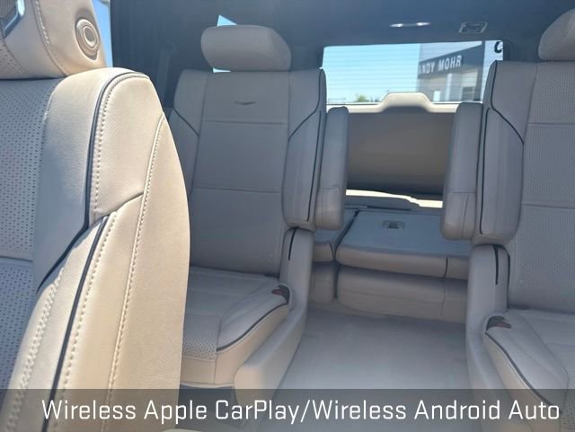 Used 2023 Cadillac Escalade Premium Luxury AWD/4WD image 39