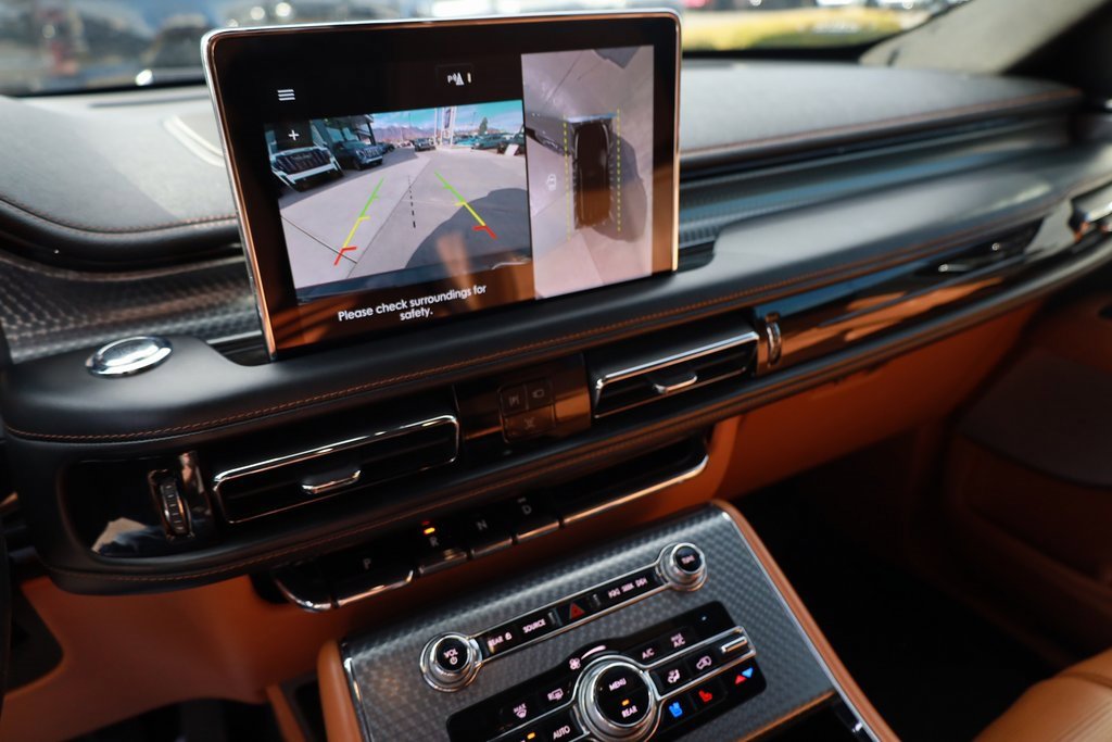 Used 2020 Lincoln Aviator Black Label image 15