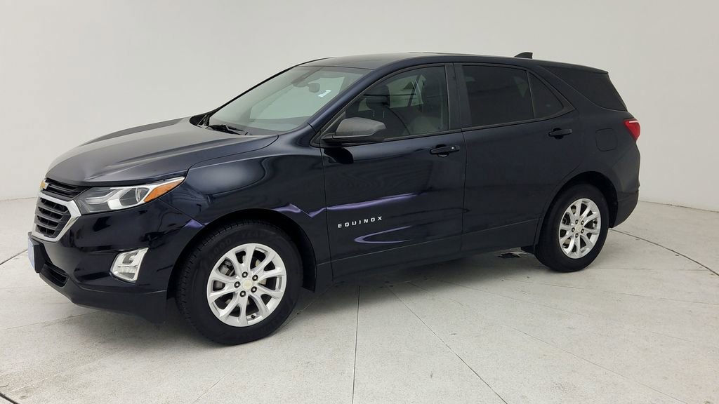 Used 2020 Chevrolet Equinox LS w/ LS Convenience Package FWD image 4
