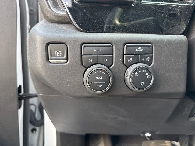 Used 2024 Chevrolet Silverado 1500 LT image 11