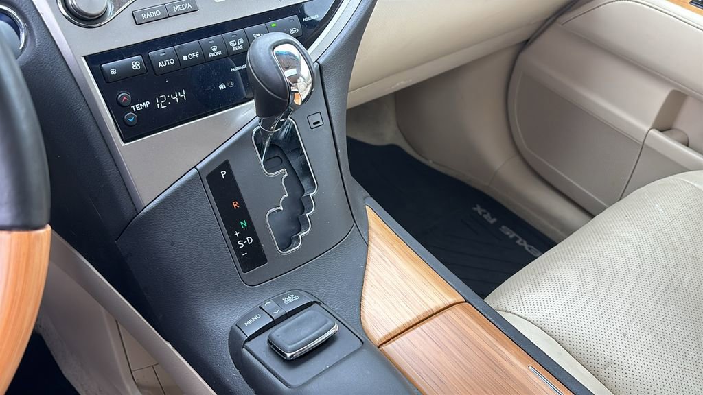 Used 2015 Lexus RX 450h AWD image 21