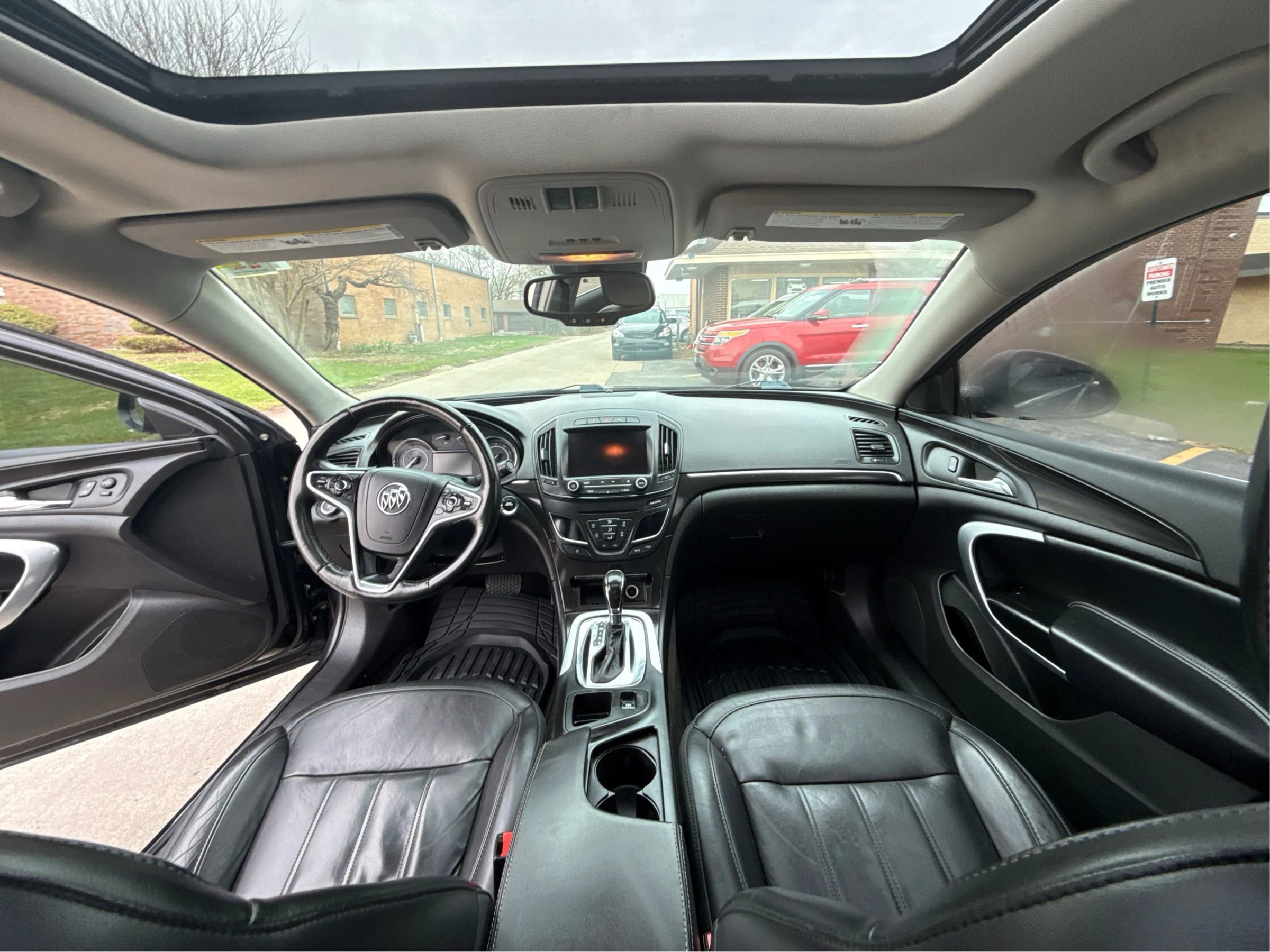 Used 2014 Buick Regal Premium image 24