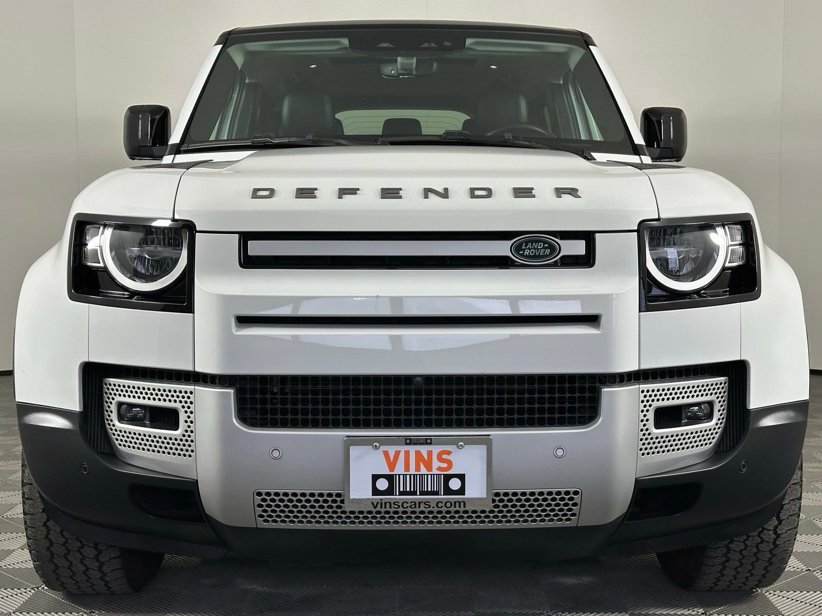 Used 2023 Land Rover Defender 110 S AWD/4WD image 25
