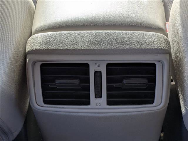 Used 2020 Nissan Rogue Sport SV image 15