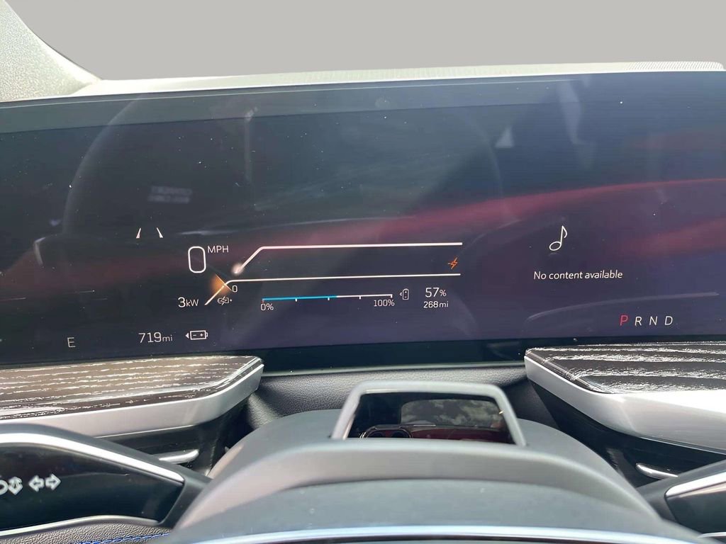 New 2025 Cadillac Escalade IQ Luxury 1 image 30