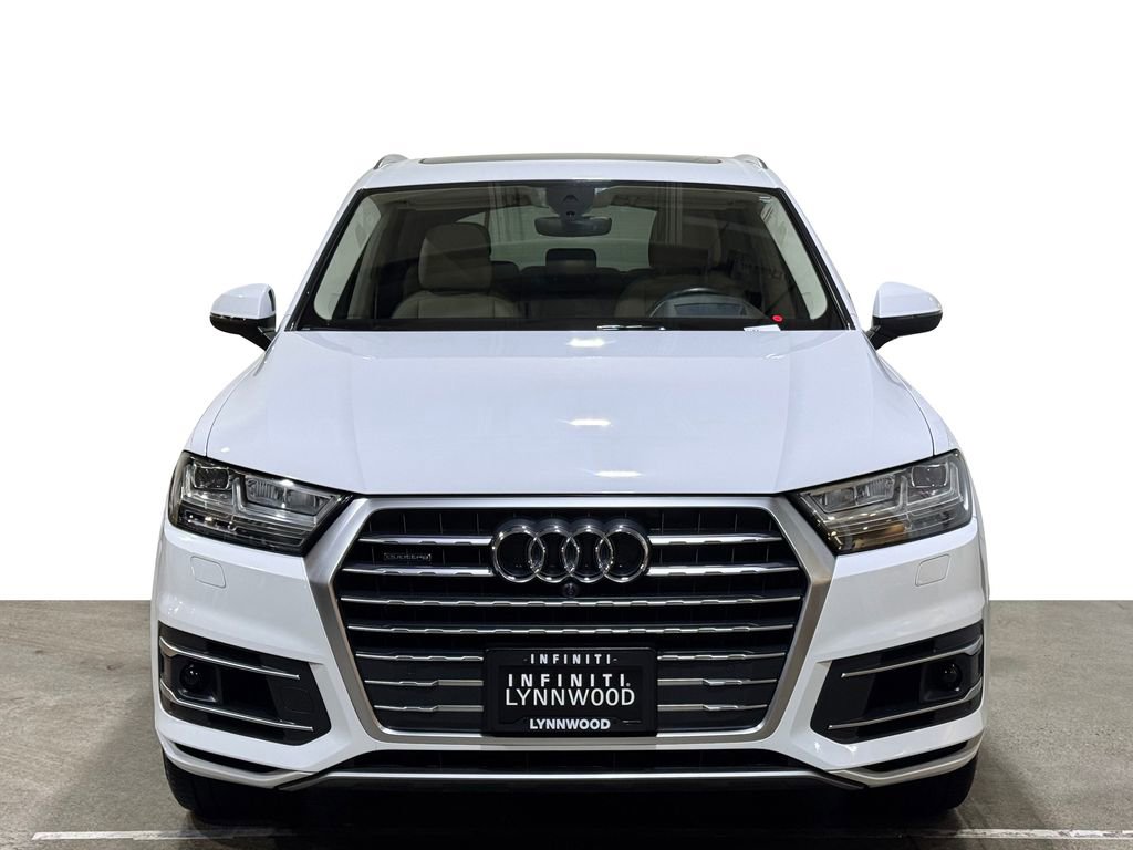 Used 2018 Audi Q7 3.0T Prestige w/ Prestige Package image 2