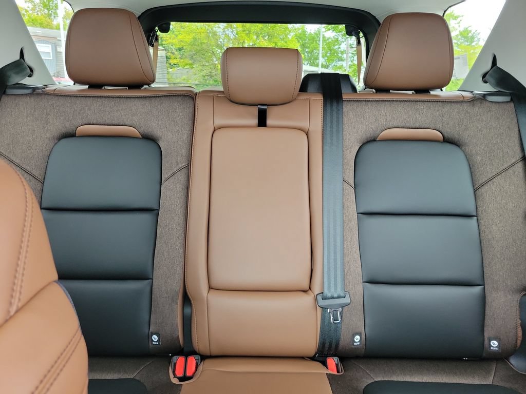 New 2026 Ford Bronco Sport Outer Banks w/ Outer Banks Tech Package+ AWD/4WD image 17