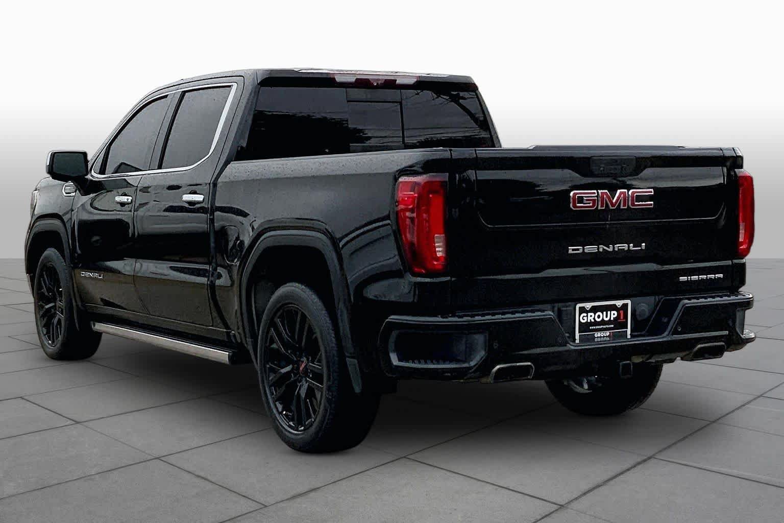 Used 2020 GMC Sierra 1500 Denali w/ Denali Ultimate Package AWD/4WD image 12