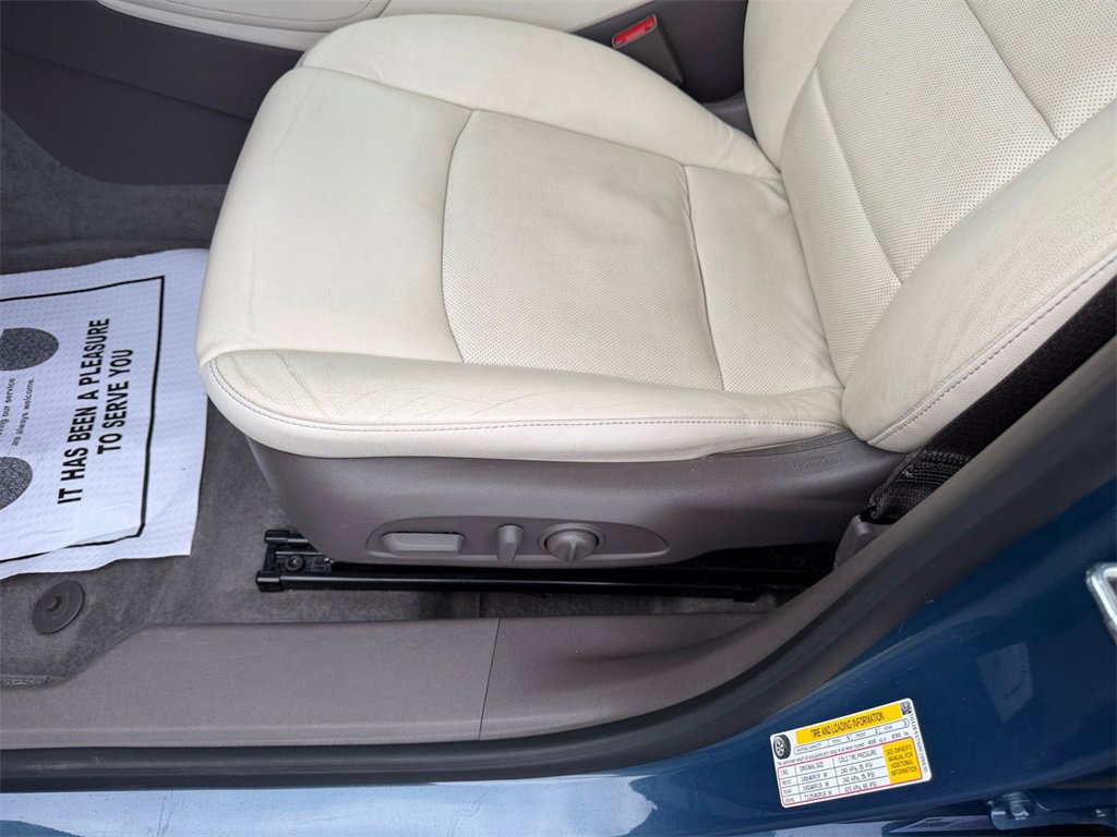 Certified 2024 Chevrolet Malibu LT image 13