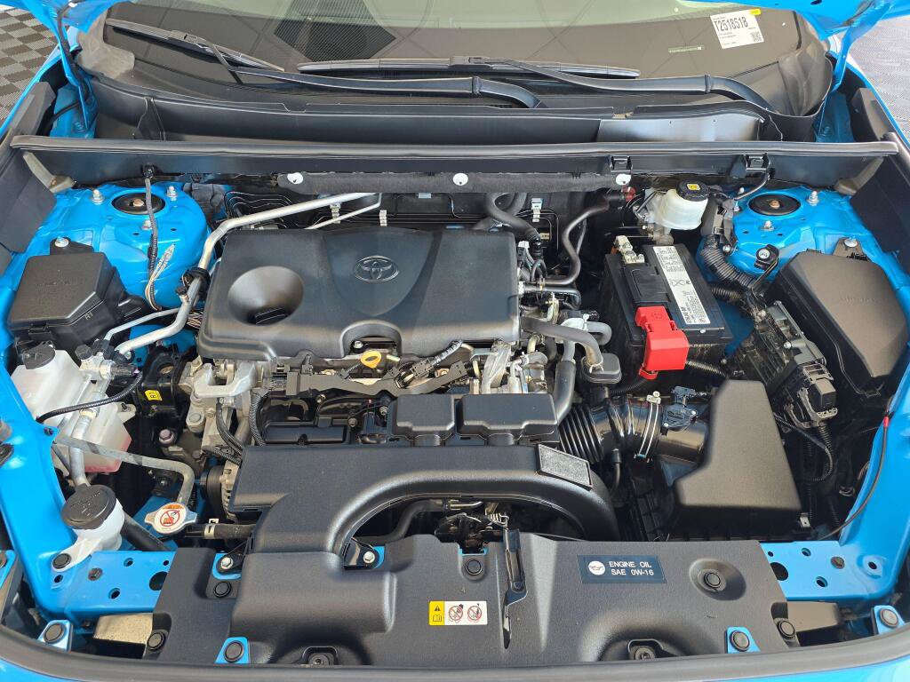 Used 2019 Toyota RAV4 XLE Premium AWD/4WD image 11