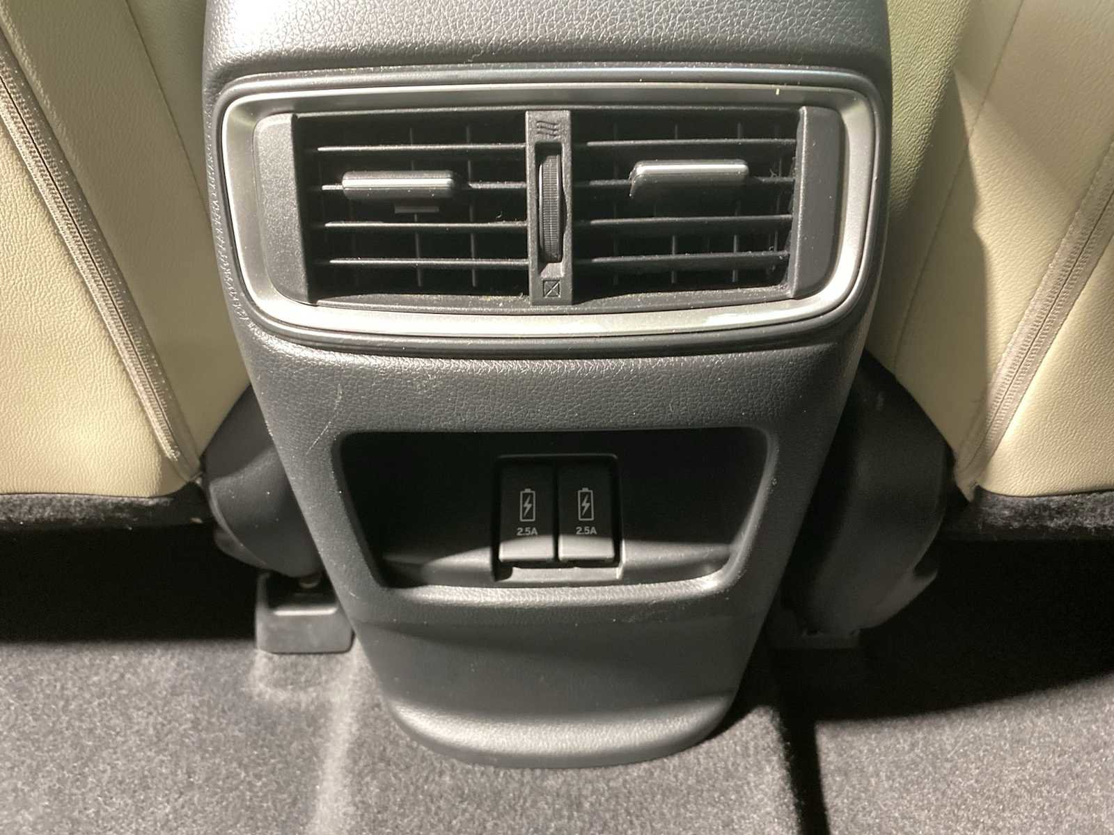 Used 2019 Honda CR-V Touring image 25
