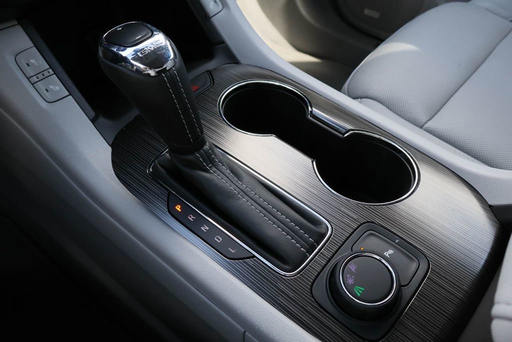 Used 2018 GMC Acadia SLT image 18