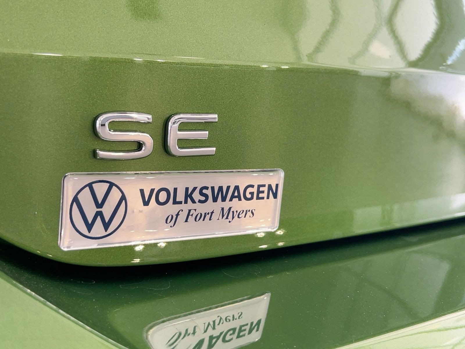 New 2026 Volkswagen Taos SE FWD image 31