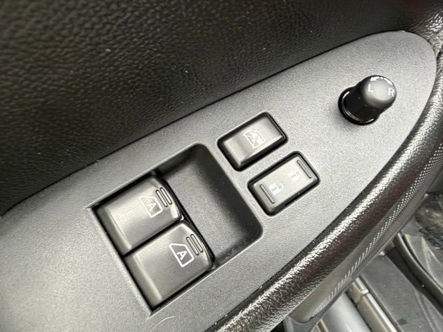 Used 2013 Nissan 370Z Coupe image 12