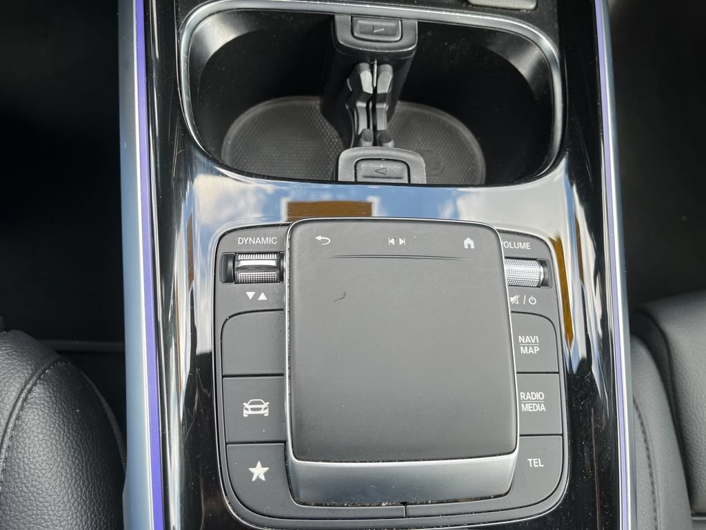 Used 2023 Mercedes-Benz GLB 250 4MATIC image 29