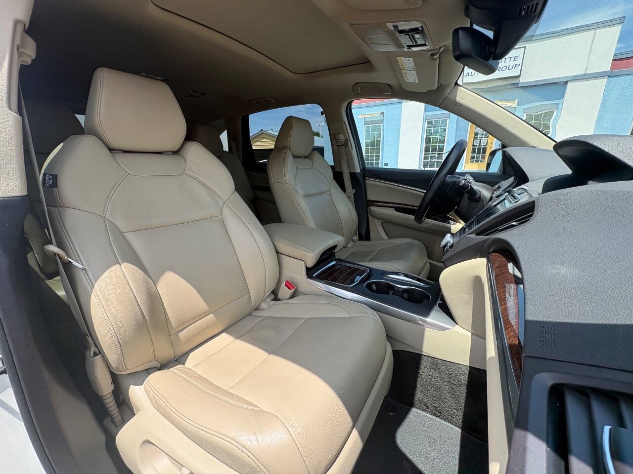 Used 2017 Acura MDX w/ Technology Package AWD/4WD image 22