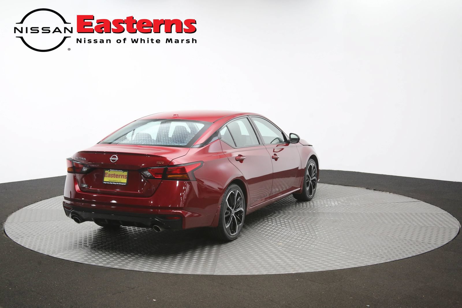 Used 2024 Nissan Altima 2.5 SR w/ SR Premium Package FWD image 39