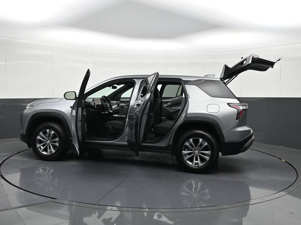 Certified 2026 Chevrolet Equinox LT AWD/4WD image 40
