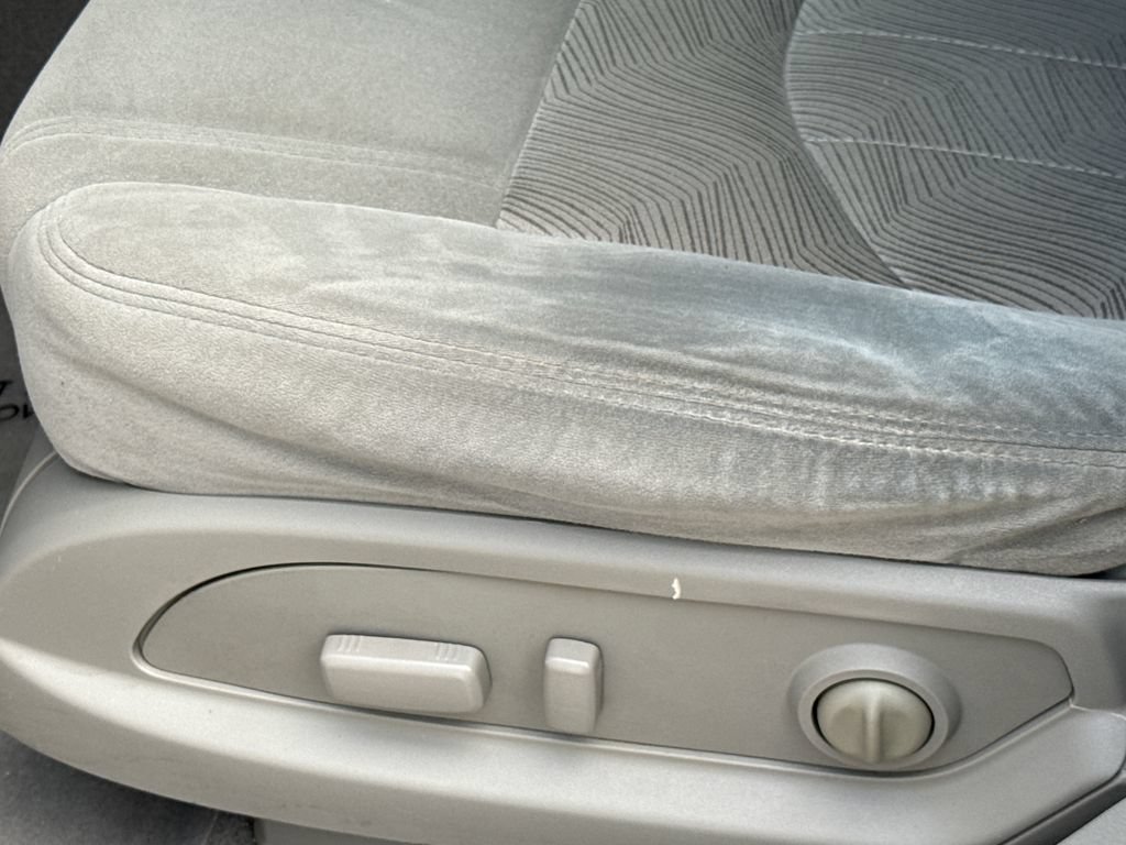 Used 2017 Buick Enclave Convenience FWD image 24