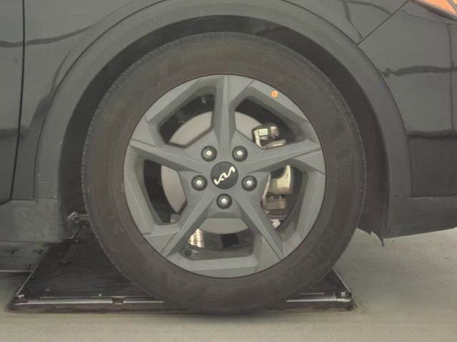 Used 2025 Kia K4 LXS FWD image 22