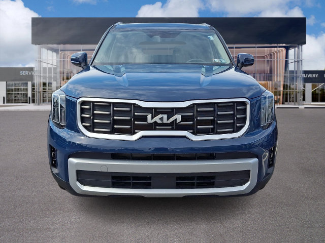 Used 2025 Kia Telluride S AWD/4WD image 2