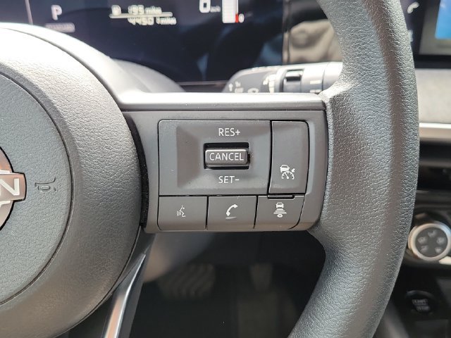 Certified 2025 Nissan Kicks SV FWD image 25