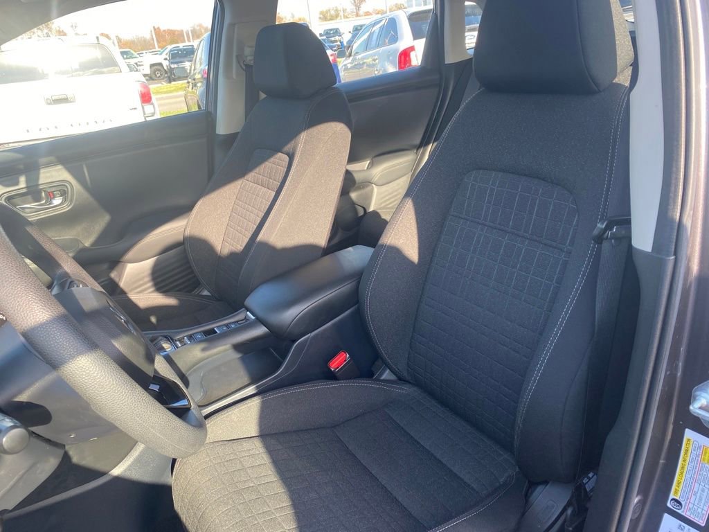 Used 2023 Honda HR-V LX image 20