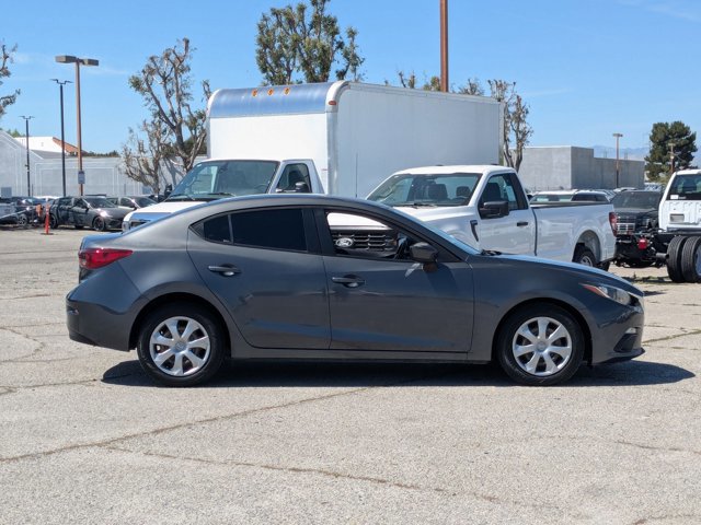 Used 2016 MAZDA MAZDA3 i Sport image 4
