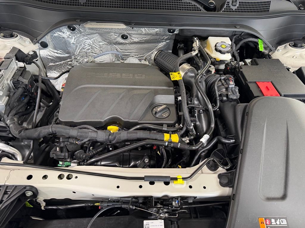 New 2026 Chevrolet Trax ACTIV w/ Sunroof Package image 4