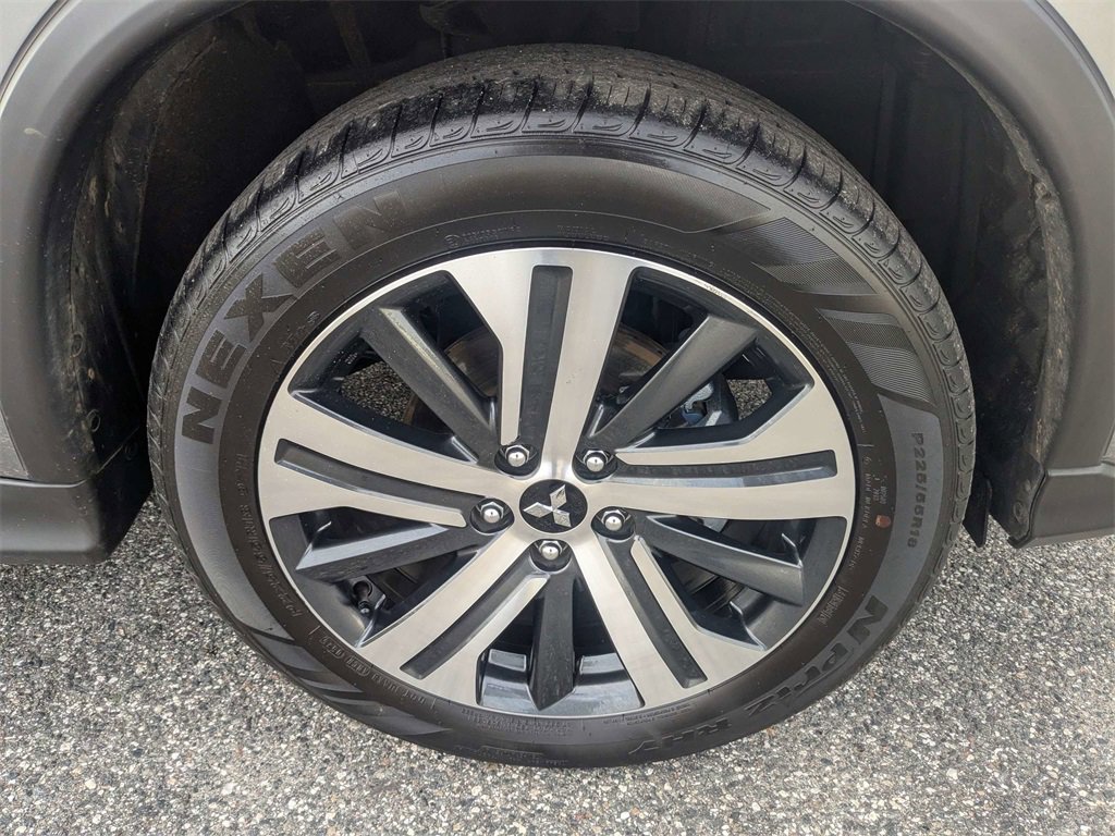 Used 2025 Mitsubishi Outlander Sport ES image 11