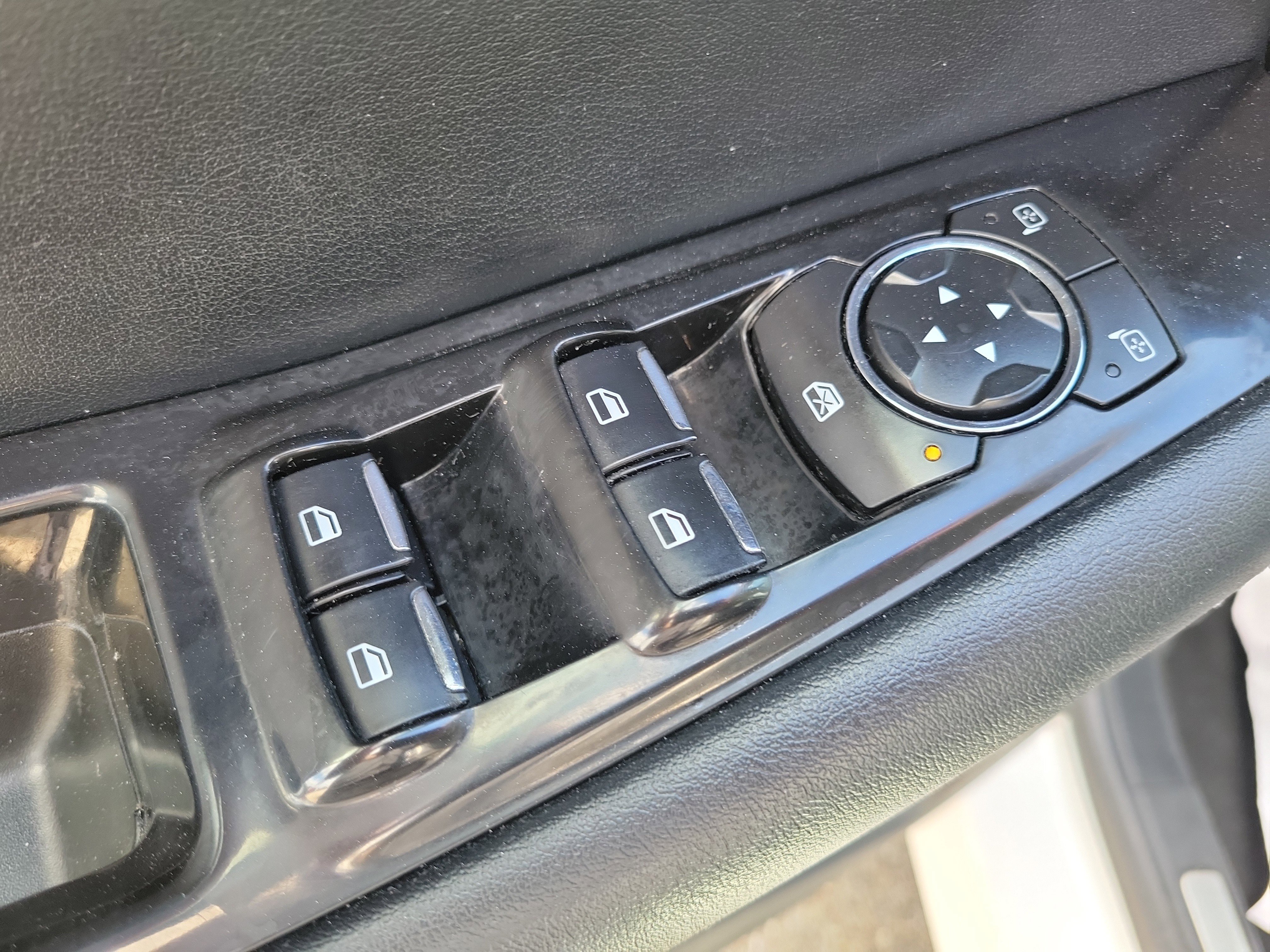 Used 2017 Ford Edge Sport w/ Equipment Group 401A AWD/4WD image 17