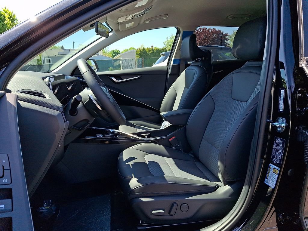 New 2026 Kia Niro Wind FWD image 6