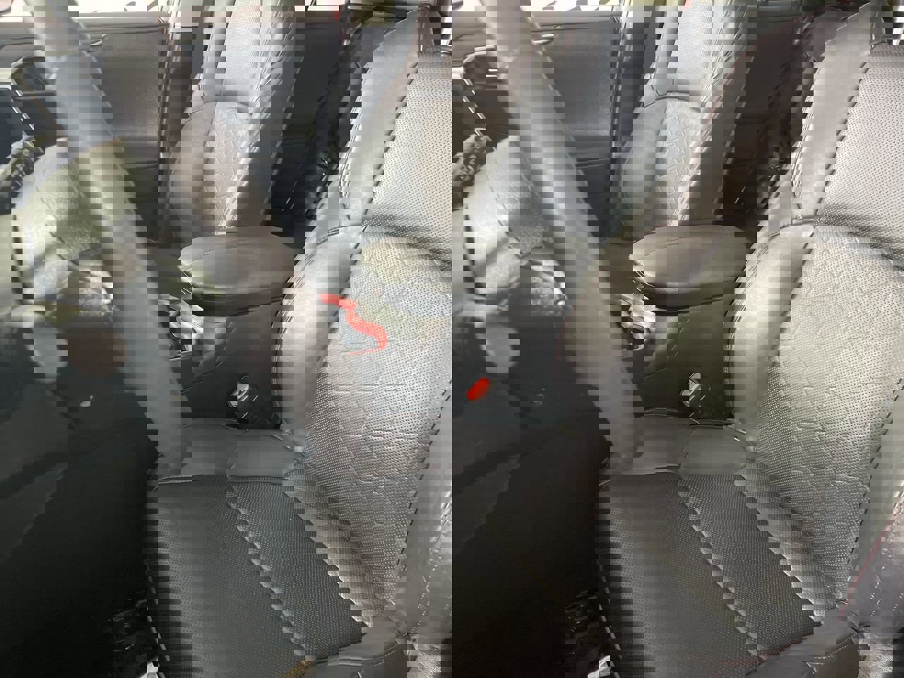 Used 2022 Toyota RAV4 TRD Off-Road image 19