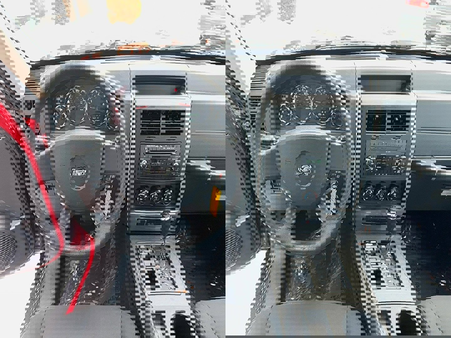 Used 2010 Jeep Liberty Sport image 7