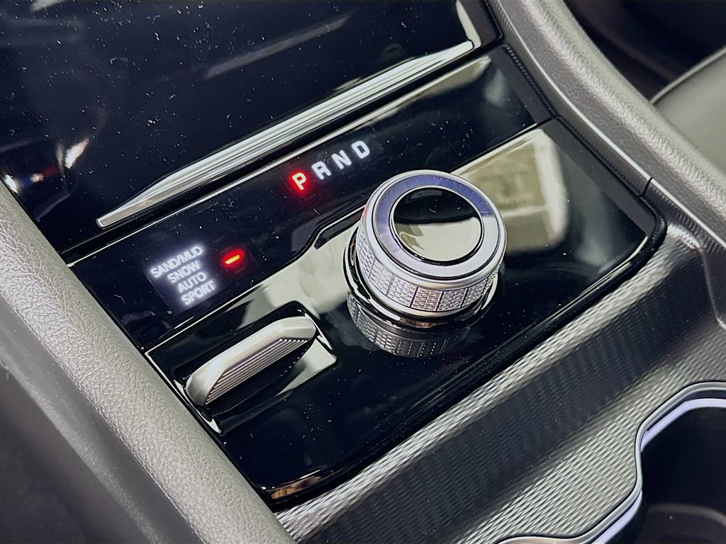 New 2025 Jeep Grand Cherokee Limited image 23