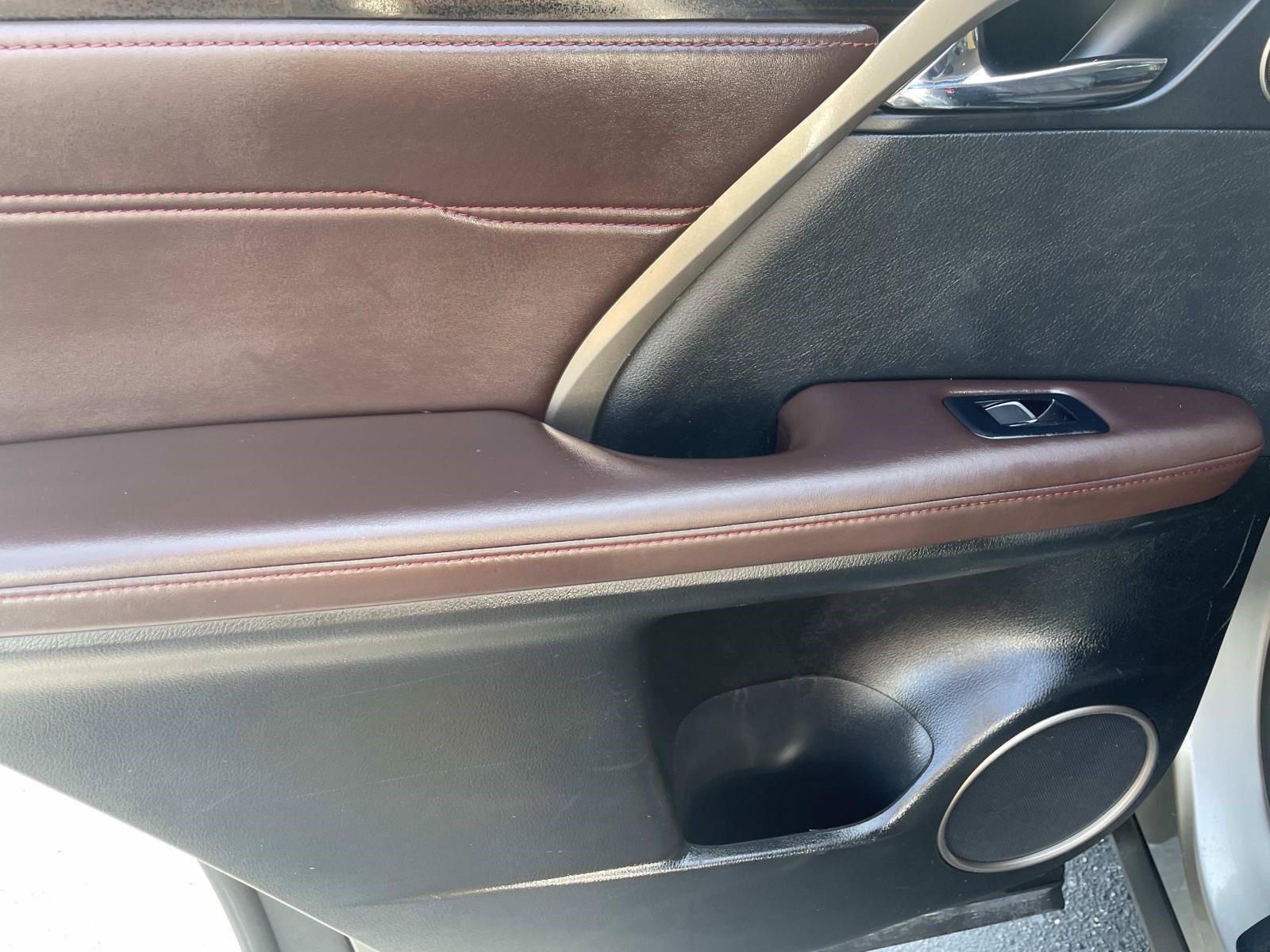 Used 2019 Lexus RX 350L FWD image 10