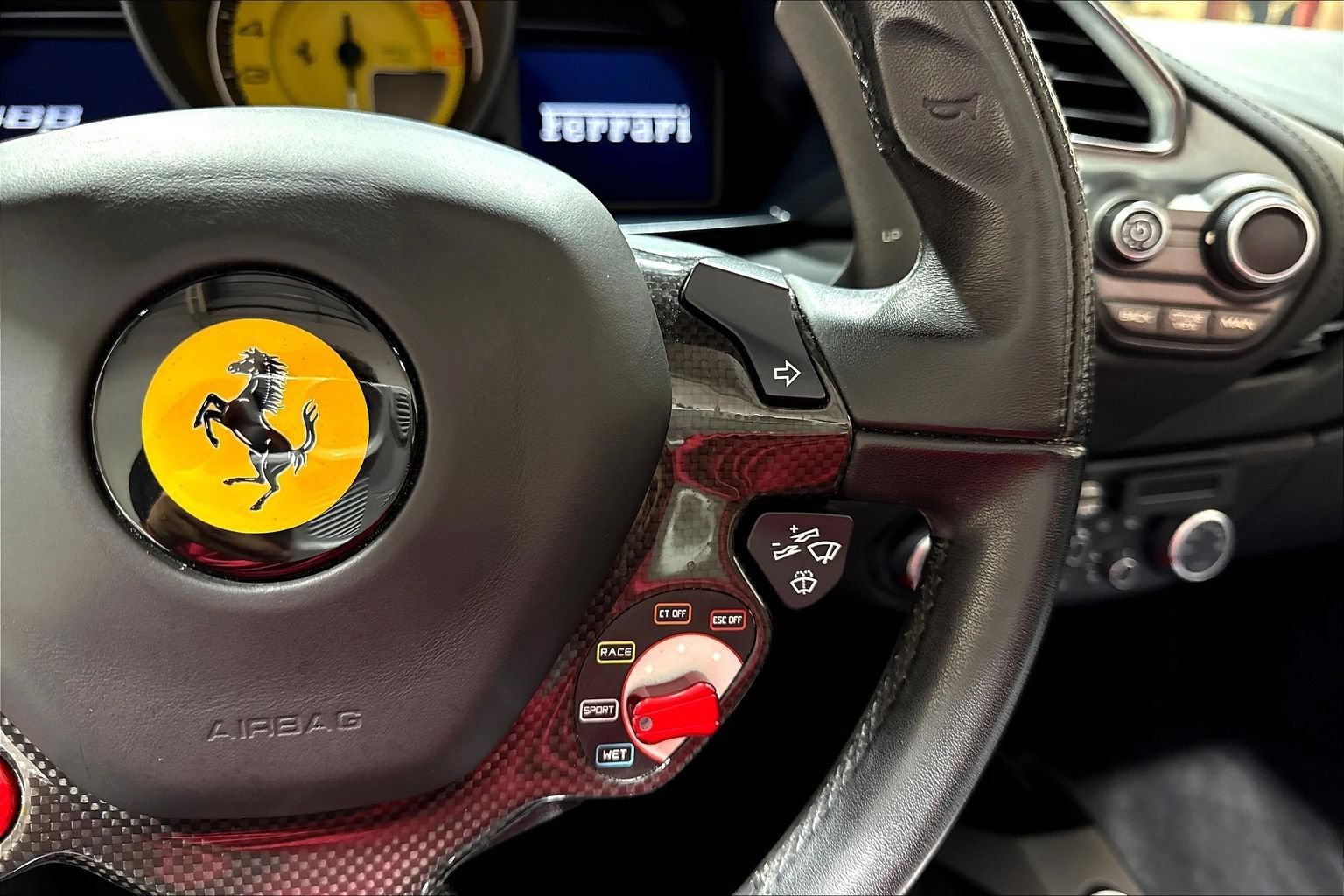 Used 2018 Ferrari 488 Spider RWD image 12