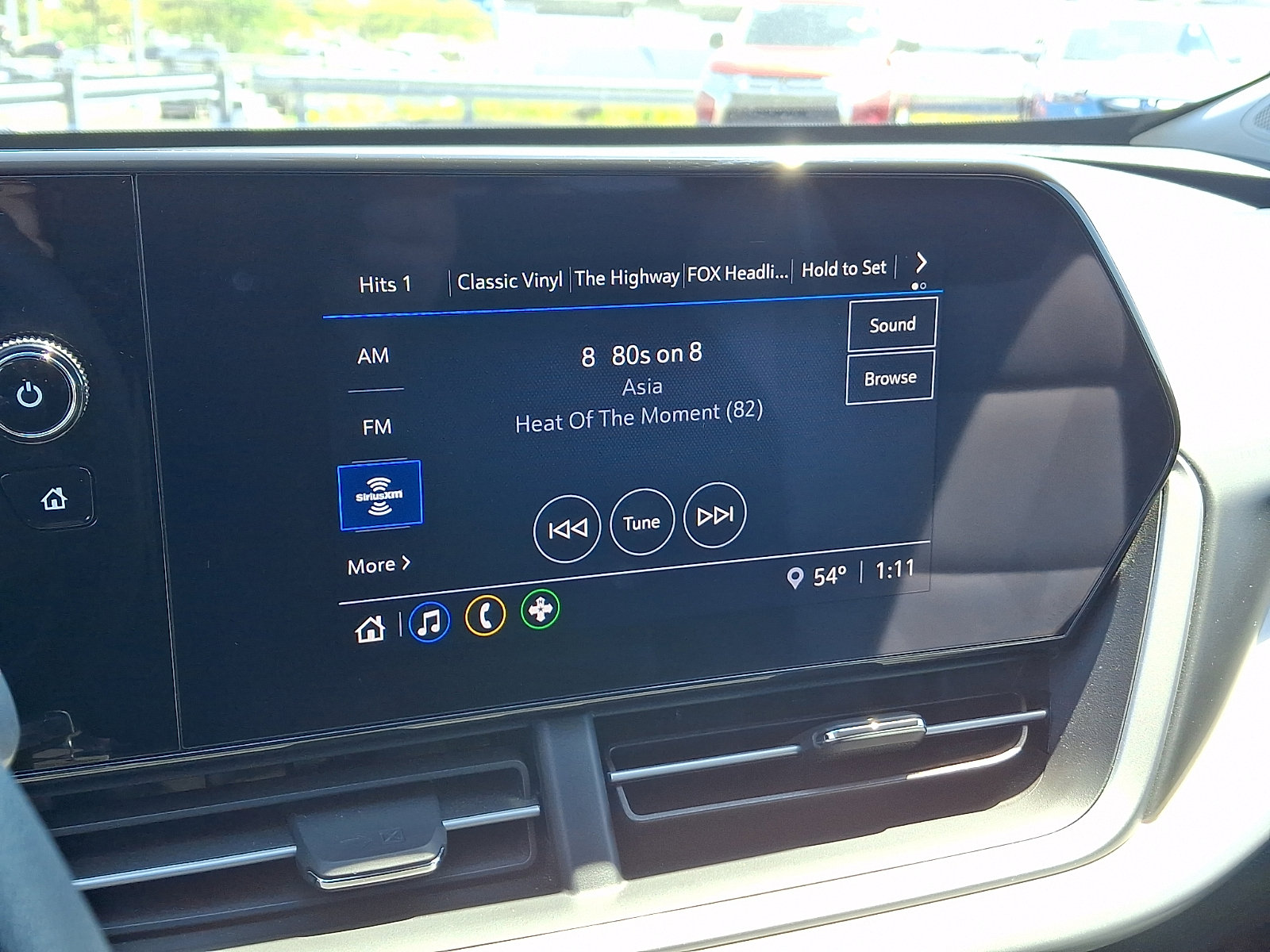 Certified 2024 Chevrolet Trax LS w/ LS Convenience Package FWD image 17
