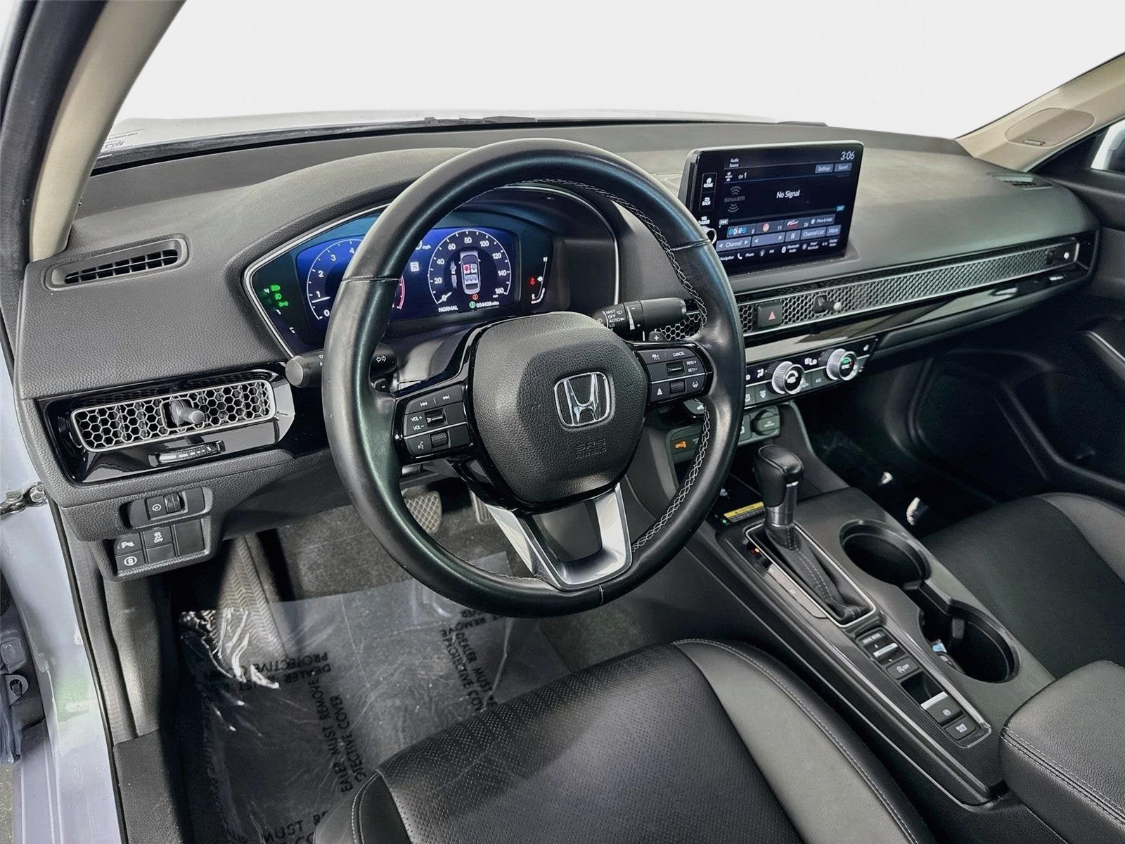 Used 2022 Honda Civic Touring image 9