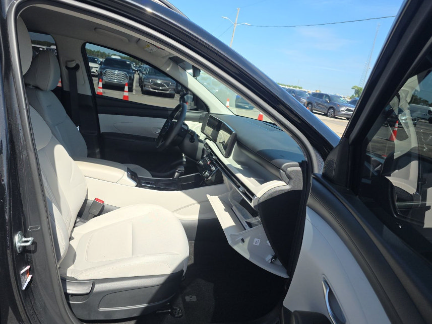 Used 2026 Hyundai Tucson SEL Plus FWD image 9