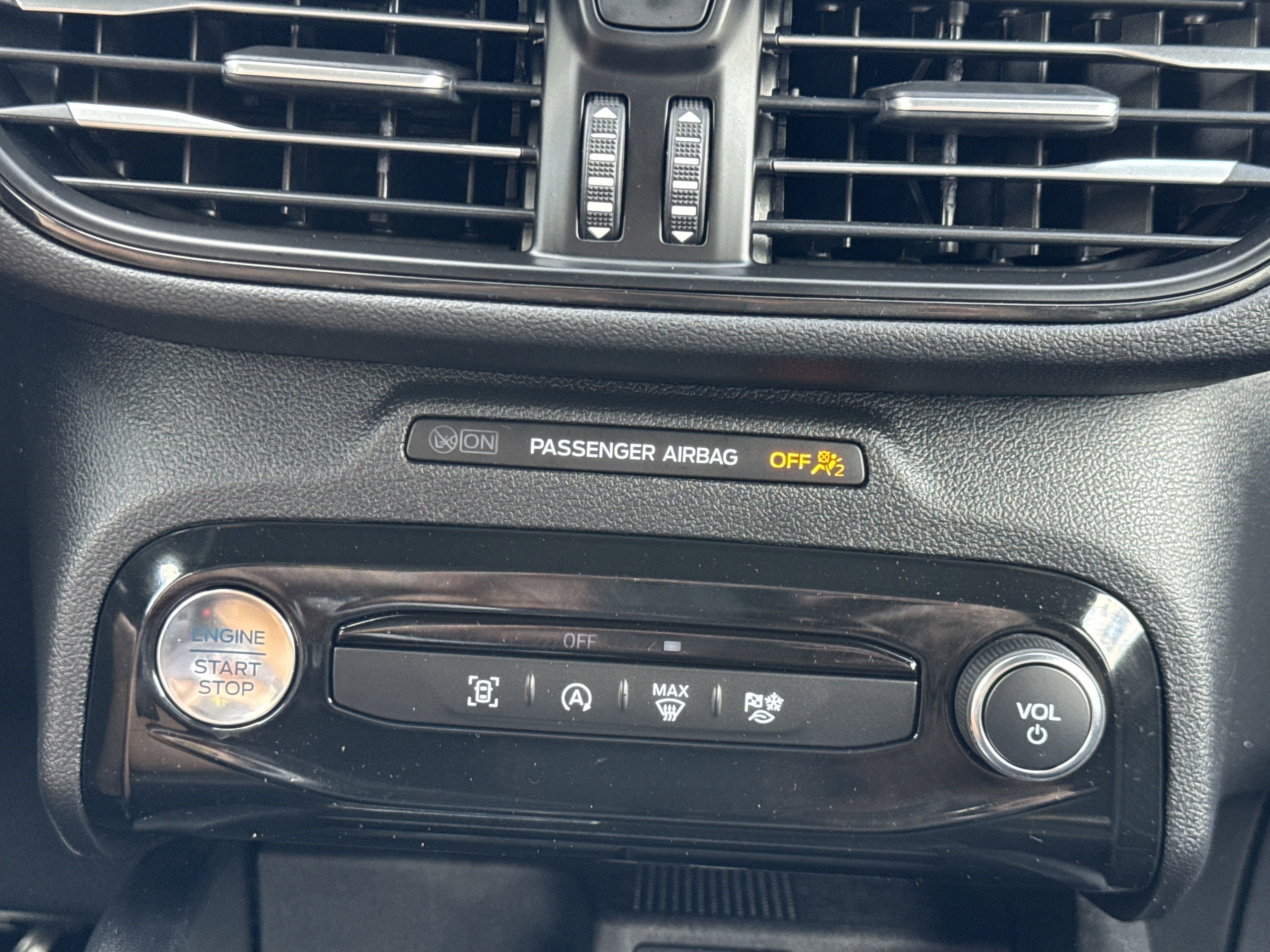 Certified 2024 Ford Escape ST-Line w/ Tech Pack #1 image 20