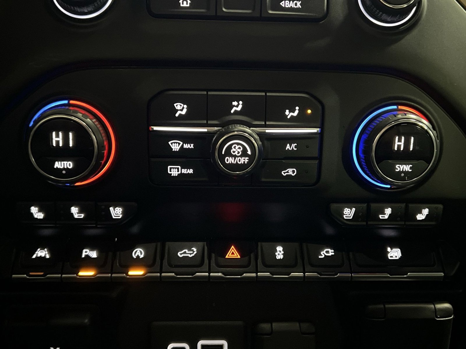 Used 2021 Chevrolet Silverado 1500 High Country w/ Technology Package image 20