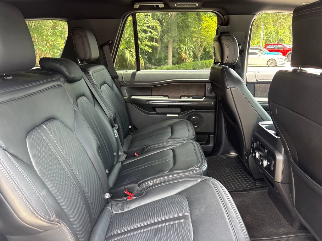 Used 2019 Ford Expedition Limited w/ Special Edition Package RWD image 30