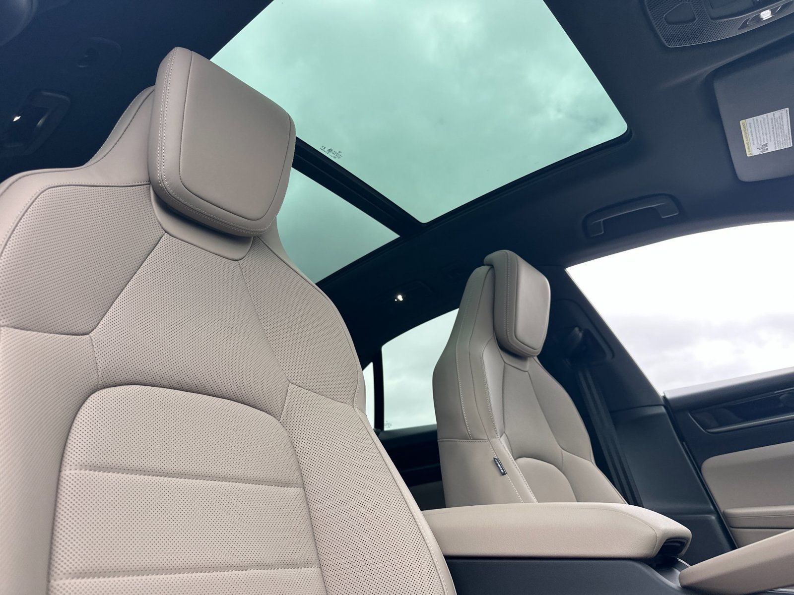 New 2026 Porsche Macan 4 Electric AWD/4WD image 20