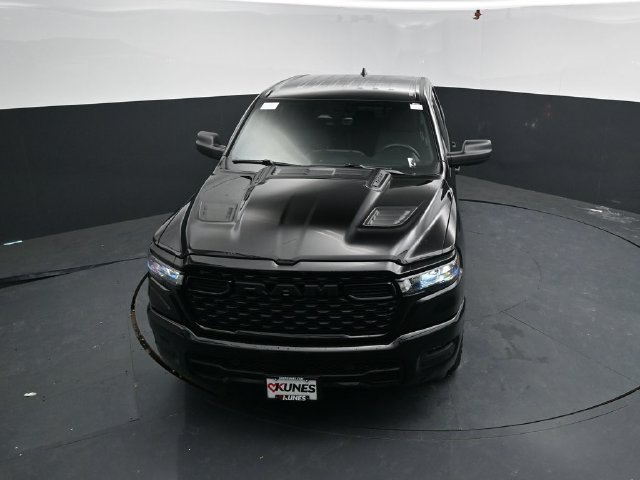 New 2026 RAM 1500 Express AWD/4WD image 45