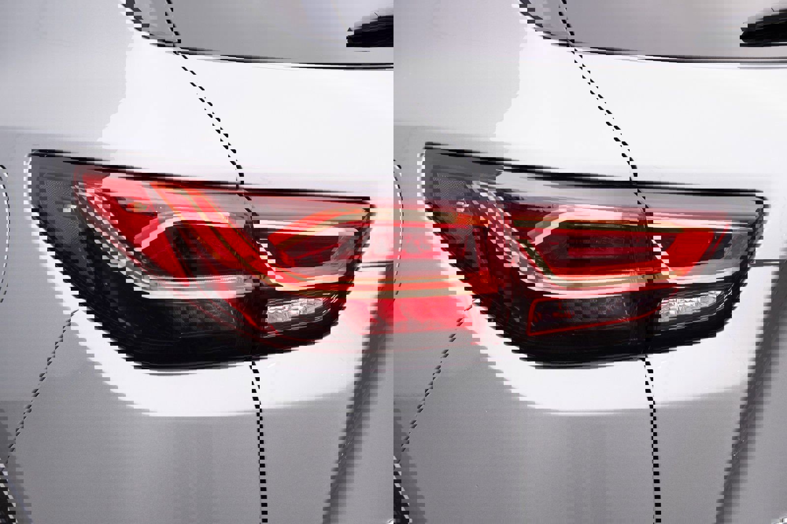 Used 2024 Chevrolet Blazer Premier image 27