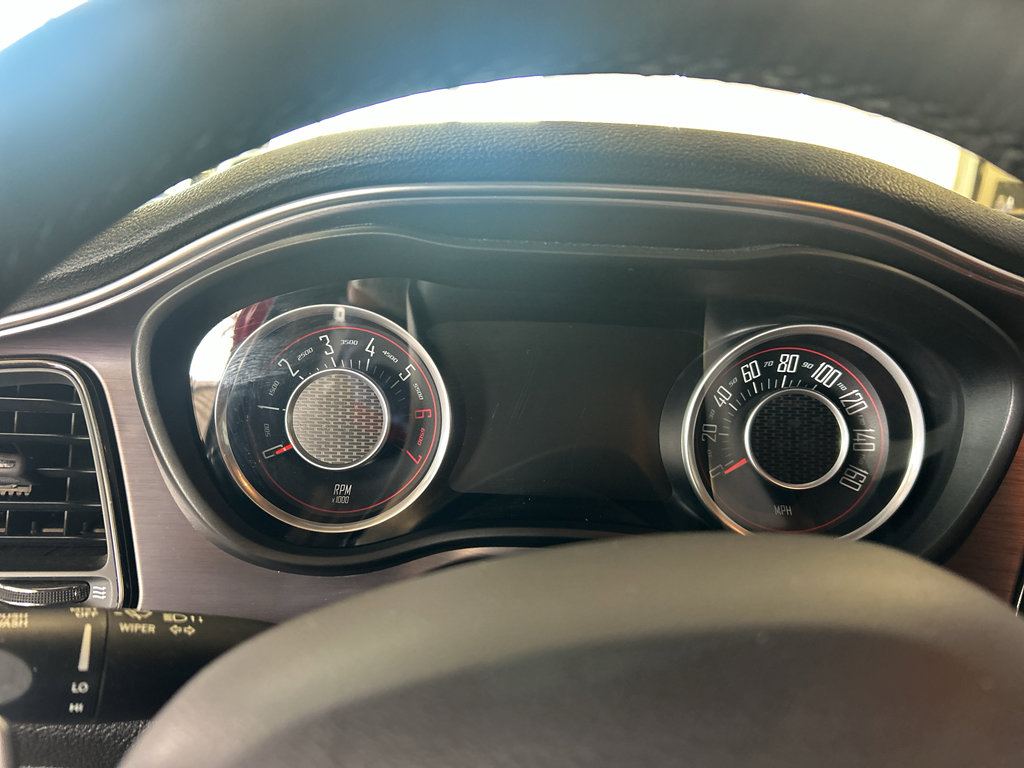 Used 2015 Dodge Challenger R/T Plus RWD image 16