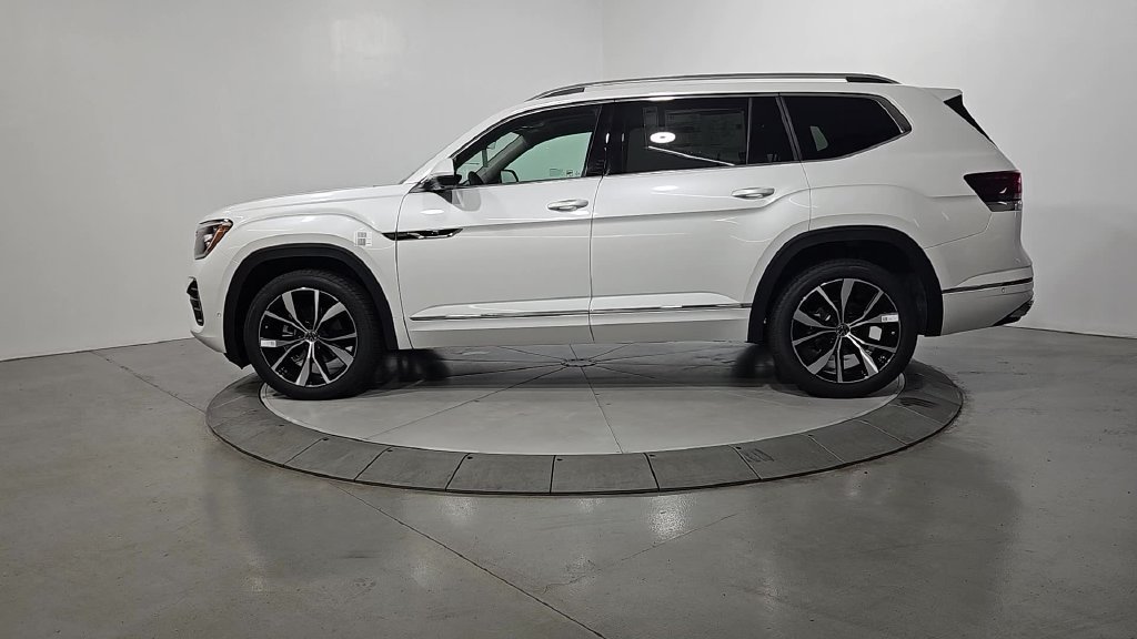 New 2026 Volkswagen Atlas SEL Premium R-Line AWD/4WD image 2